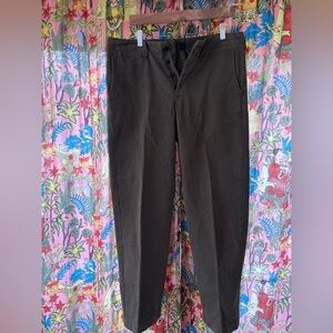 Wallace & Barnes Selvedge ‘Officer’ Chino in Military Olive.  32x34